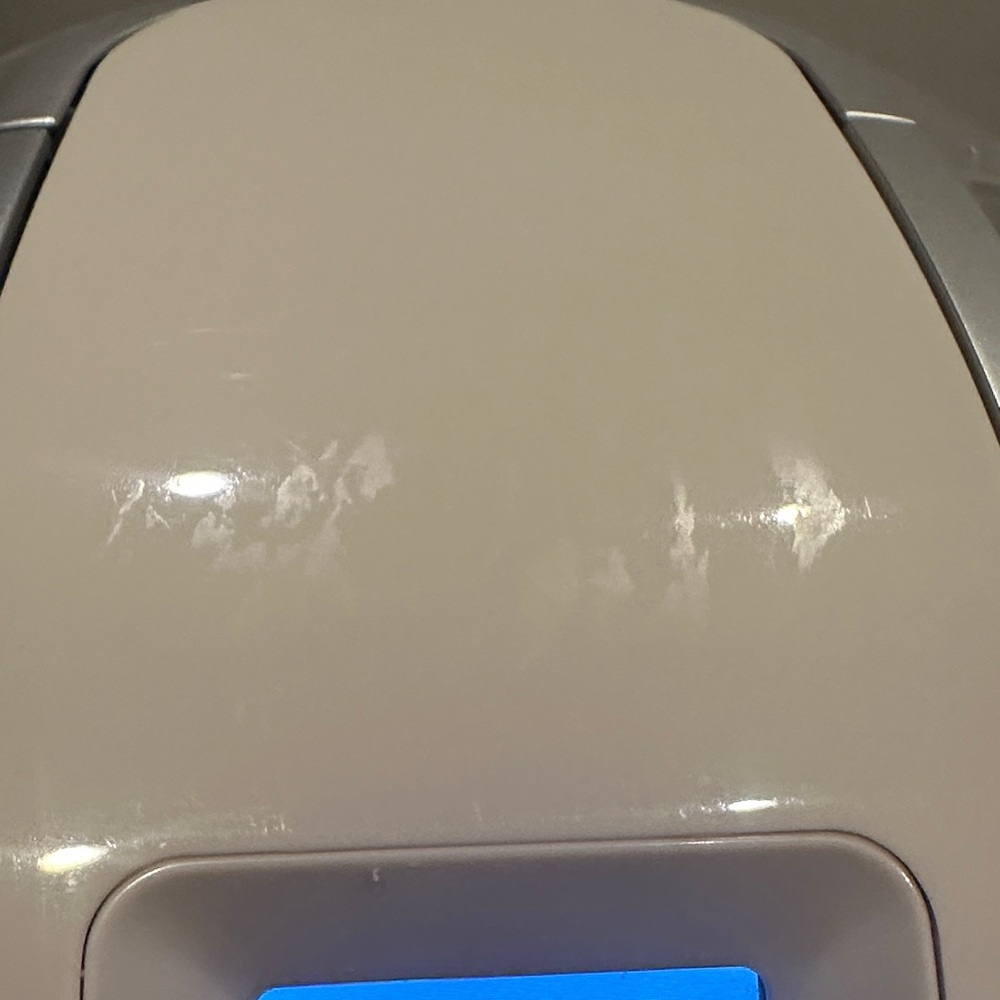 Keurig Single Serve Coffee Maker in Cream and Silver - Picture 10 of 17